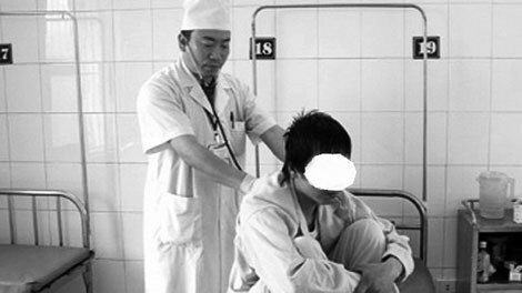 Mỗi ngày Việt Nam phát hiện 29 người nhiễm HIV - 1