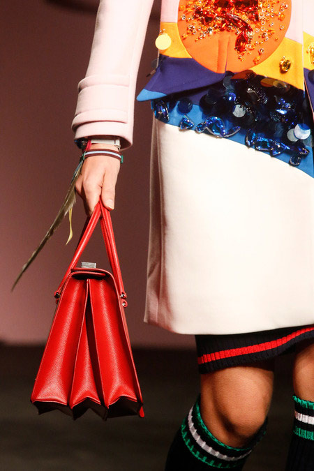 Mê mệt vì nghệ thuật đường phố của Prada - 8