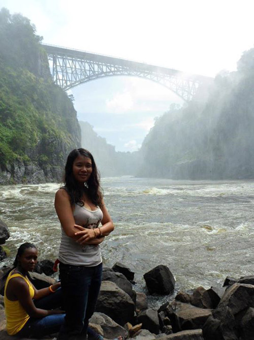 Hình ảnh 18 nước Huyền Chip đã đi qua - 15