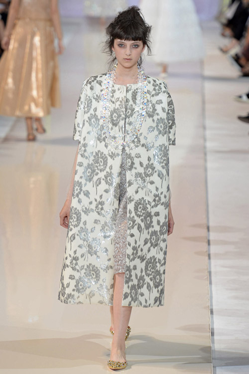 Ngắm người đàn bà trẻ con của Rochas - 18