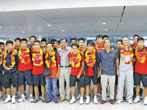Tranh cãi vì U19 Việt Nam - 1