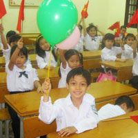 Giáo dục - du học - Học sinh lớp 1 thích điểm 10 hơn "khen suông"