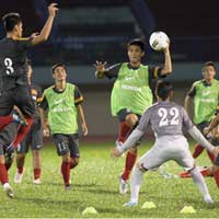 Bóng đá - Tìm diện mạo chính mình