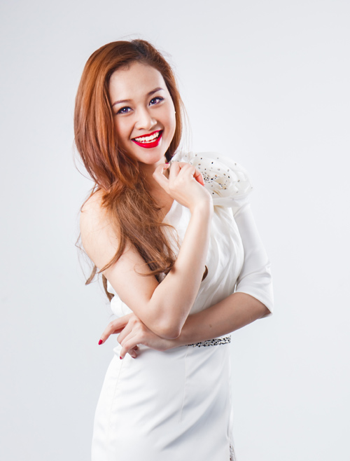 Trò cưng Mr Đàm đẹp tinh khôi - 8