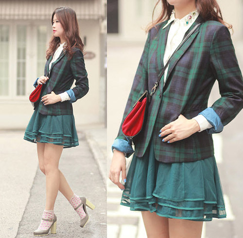 Trải nghiệm cá tính với họa tiết tartan - 15