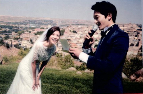 Đám cưới ngọt ngào của "ông chủ" Ji Sung - 11