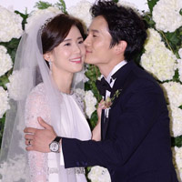  - Đám cưới ngọt ngào của "ông chủ" Ji Sung