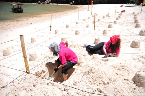 Nhan Phúc Vinh - Linh Chi cạo trọc đầu - 8