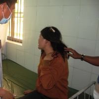 Pháp luật - Đi đòi nợ, một phụ nữ bị trói, đánh vỡ đầu