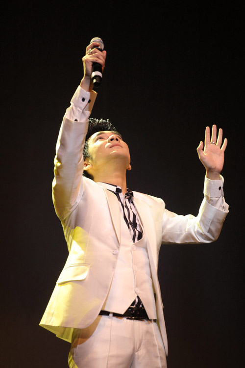 Siu Black "trách móc" Quang Hà - 4