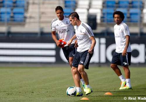 Bale chăm chỉ tập luyện trước derby - 1