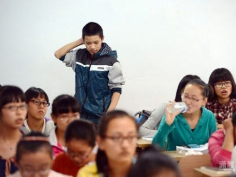 "Thần đồng" 13 tuổi đỗ đại học - 12