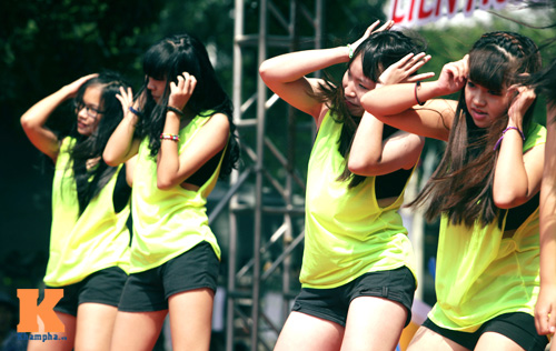 Giới trẻ Hà Thành táo bạo nhảy Gangnam Style - 10