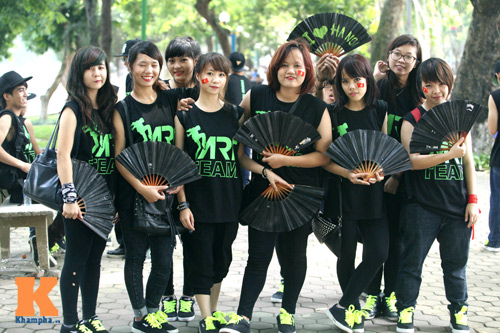 Giới trẻ Hà Thành táo bạo nhảy Gangnam Style - 1