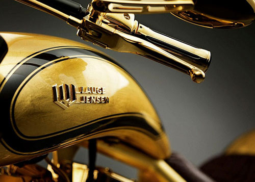 Hoa mắt ngắm mô tô mạ vàng 24 carat - 6