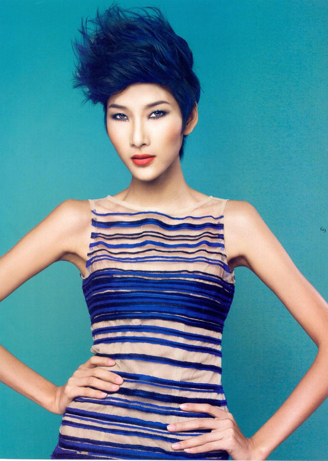 Hoàng Thùy bước vào nghề mẫu sau khi tham gia chương trinh Vietnam's Next Top Model. Lúc đó, cô gây ấn tượng với thân hình cao gày

