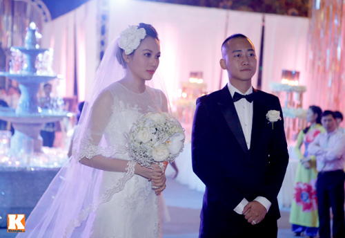 Ngọc Thạch gây sốc với đám cưới tiền tỷ - 4