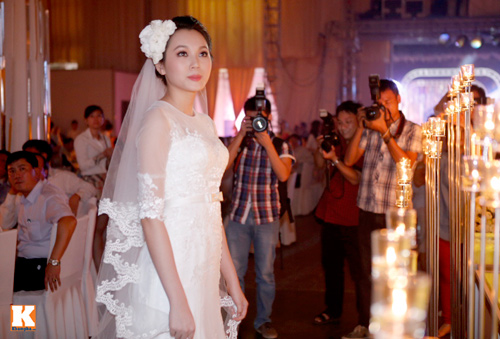 Ngọc Thạch gây sốc với đám cưới tiền tỷ - 6