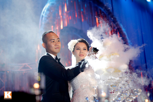 Ngọc Thạch gây sốc với đám cưới tiền tỷ - 11