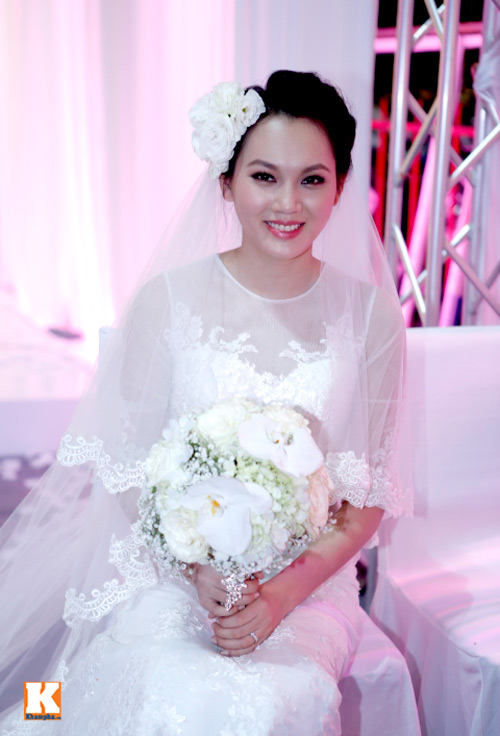 Ngọc Thạch gây sốc với đám cưới tiền tỷ - 12