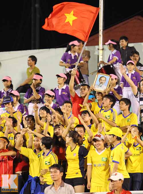 U23 Việt Nam: Thắng to, chưa hết lo - 2