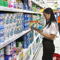 Tin tức trong ngày - BT Vũ Đức Đam: Không thể để sữa bị "làm giá"