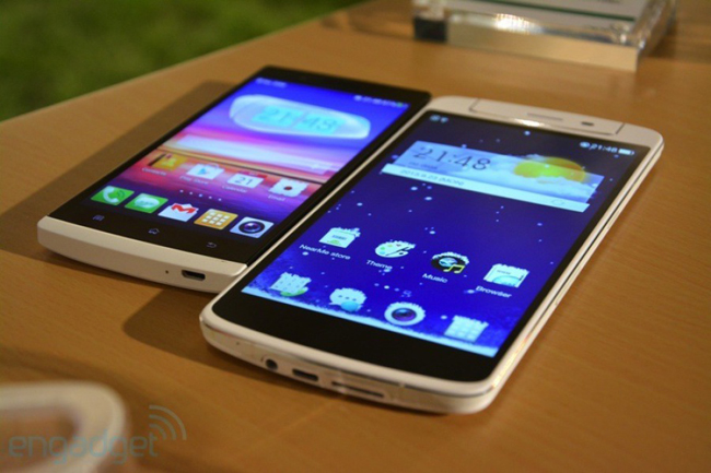 Cận cảnh smartphone Oppo N1 - 15