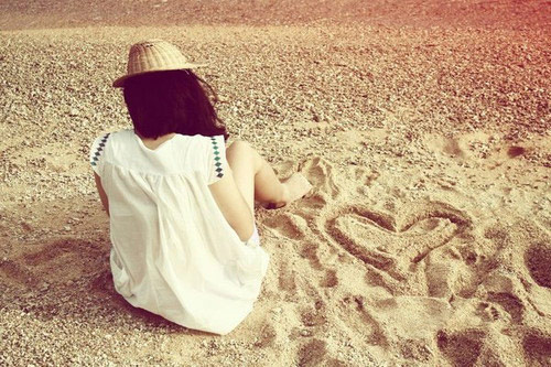 Thơ tình: Giận mình không giữ được em - 1