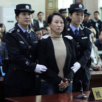 Tin tức trong ngày - Trung Quốc: "Đại tẩu Nhà đất" vào tù