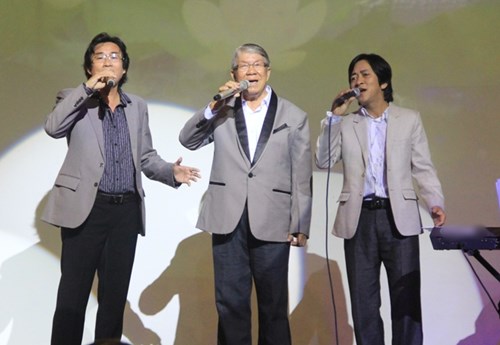 3 chàng trai vàng Tiếng hát mãi xanh ra album - 5
