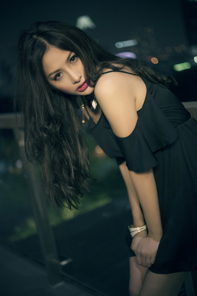 Trương Nhi là bạn gái của nam ca sỹ/ nhạc sỹ Lương Bằng Quang
