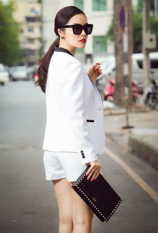 Dương Cẩm Lynh đẹp mê hoặc với vest - 8