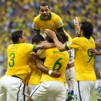 Bóng đá - Chết chìm trong cốc nước