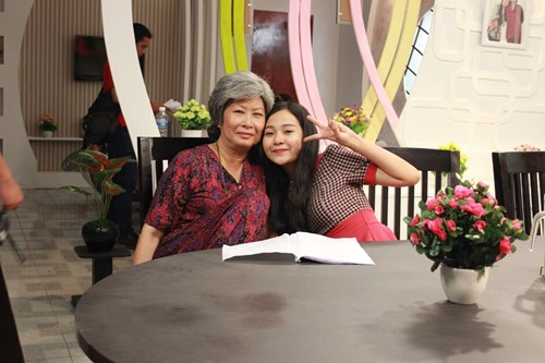 Một ngày theo chân "tiểu Angela Phương Trinh" - 2