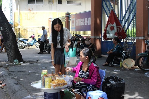 Một ngày theo chân "tiểu Angela Phương Trinh" - 5