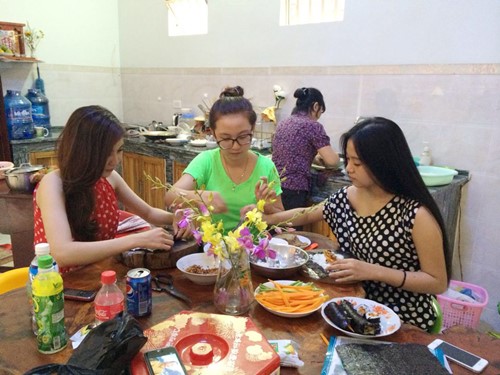 Một ngày theo chân "tiểu Angela Phương Trinh" - 9