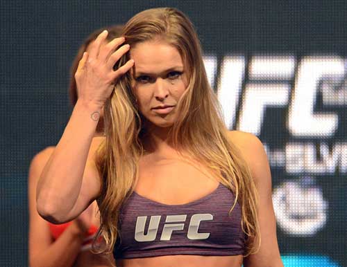 UFC 175 “dài cổ” chờ thất bại của người đẹp Rousey - 1