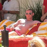 Bóng đá - Sao tuyển Anh, Tây Ban Nha giải sầu sau cú sốc