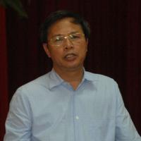 Tài chính - Bất động sản - Phó GĐ Sở: “Cò sổ đỏ đến tận nhà tôi mời mọc"