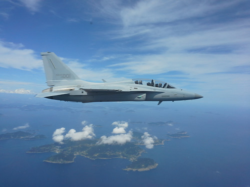 Philippines mua chiến đấu cơ FA-50 đối phó TQ - 1