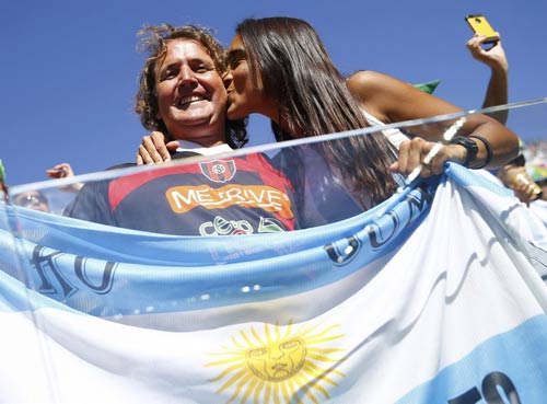 Fan xứ sở Tango "mở tiệc" mừng Argentina thắng Thụy Sỹ - 2