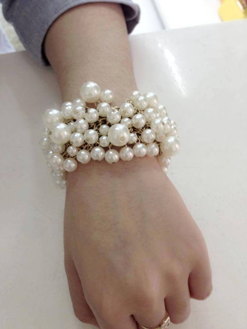 Nữ trang giả ngọc trai vẫn gây sốt! - 5