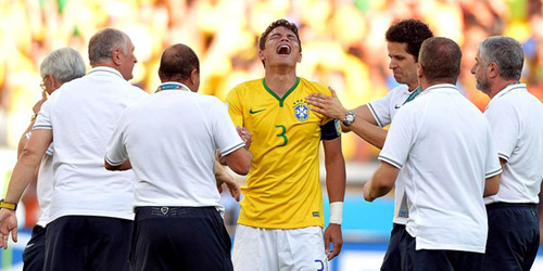 Tiết lộ "bí kíp" của Brazil trước trận gặp Colombia - 1