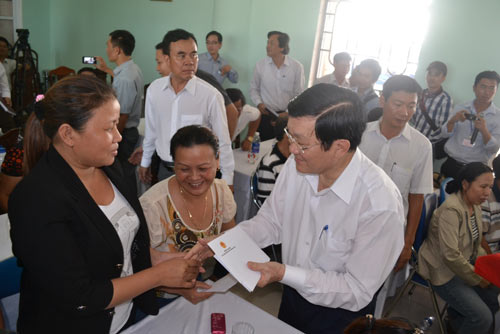 Chủ tịch nước: “Dứt khoát bảo vệ những gì là của mình” - 2