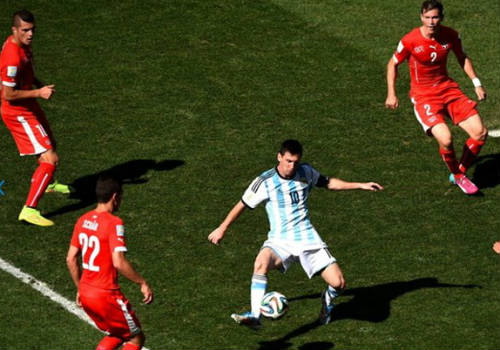 Messi: Ngôi sao "đáng sợ" nhất World Cup 2014 - 1