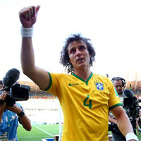 Bóng đá - Messi đừng mơ, David Luiz đang hay nhất World Cup