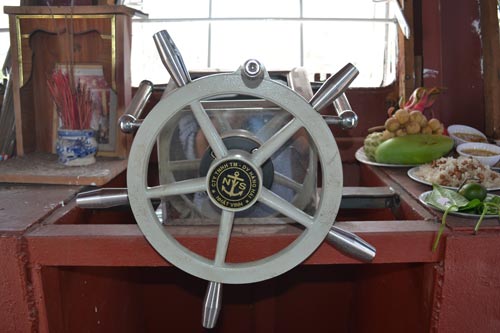 Cận cảnh tàu sắt “khủng” sát cánh ngư dân vươn khơi - 6