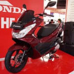 Ô tô - Xe máy - Ngắm chi tiết chiếc Honda PCX 150 mới ra mắt