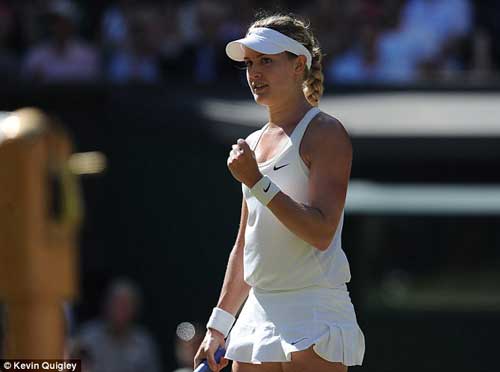 Tin HOT 4/7: Vào chung kết Wimbledon, Bouchard phấn khích - 1