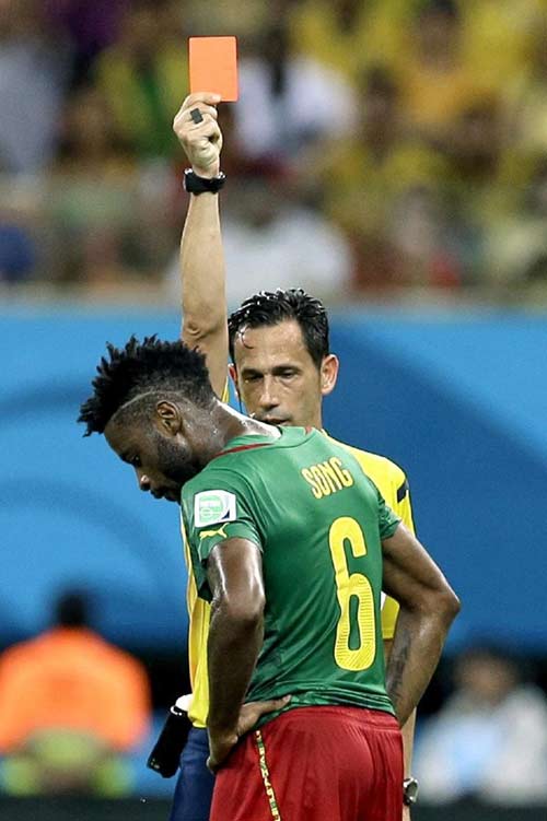 Thông tin mới nhất về nghi án cầu thủ Cameroon bán độ - 1